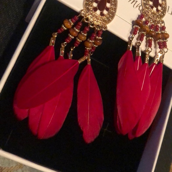 Boho Feather Long Earrings in Box Designer - Picture 6 of 6